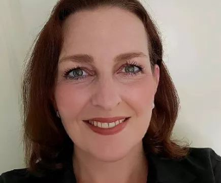 Foto van Esmaralda de Haan, vrouw, bruin haar
